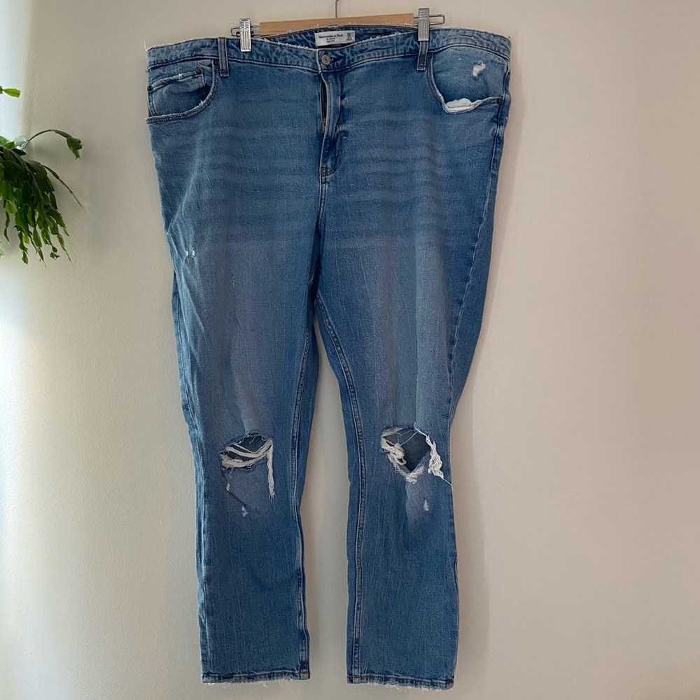 Abercrombie & Fitch, Curve Love - The Skinny High Rise size 36 (fits like 22)